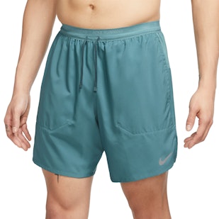 Main image showing a product in the gallery