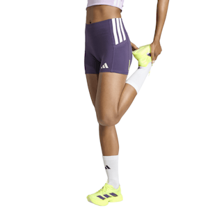 Main image showing a product in the gallery