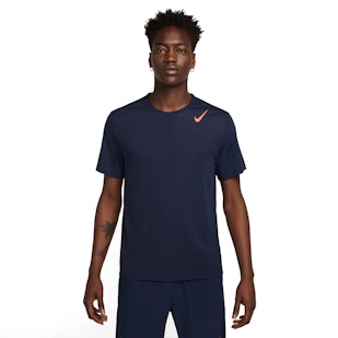 Main image showing a product in the gallery