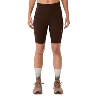 Main image showing a product in the gallery