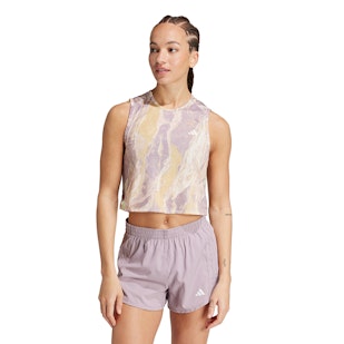 Main image showing a product in the gallery