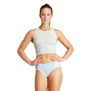 Main image showing a product in the gallery