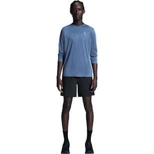 Main image showing a product in the gallery