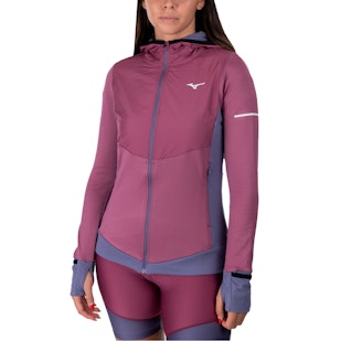 Main image showing a product in the gallery